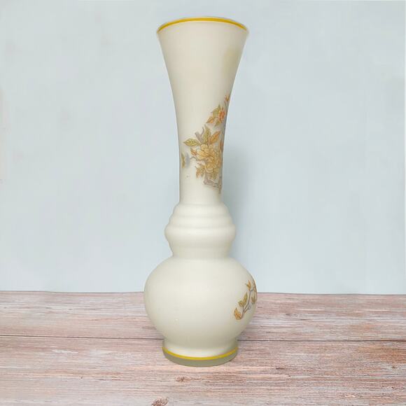 Vintage Frosted Satin Glass Vase - Picture 2 of 6